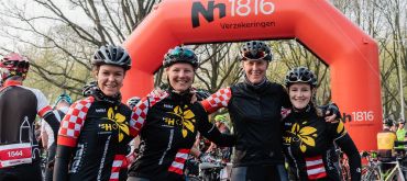 wielrenners aan de start van Verbeeten Challenge 2019