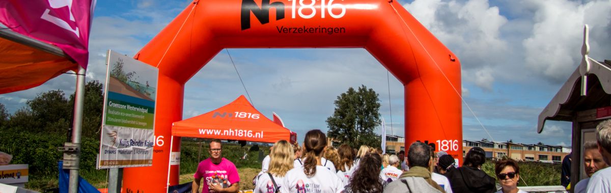 Personen aan de start van Zaan de Wandel 2019
