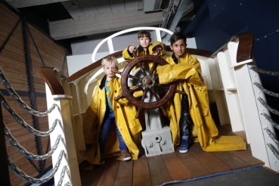 reddingmuseum kinderen op boot
