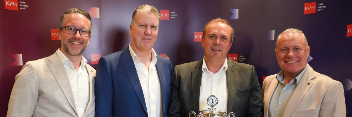 management van Nh1816 Verzekeringen op de foto tijdens uitreiking IG&H Awards